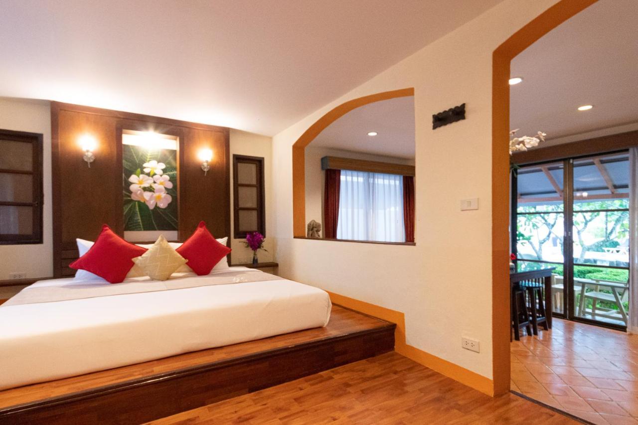 Aochalong Villa Resort & Spa - Sha Plus Phuket Bagian luar foto